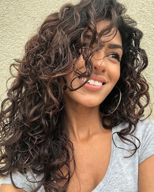 Unleash Your Mane: Jaw-Dropping Haircut Styles For Long Curly Hair